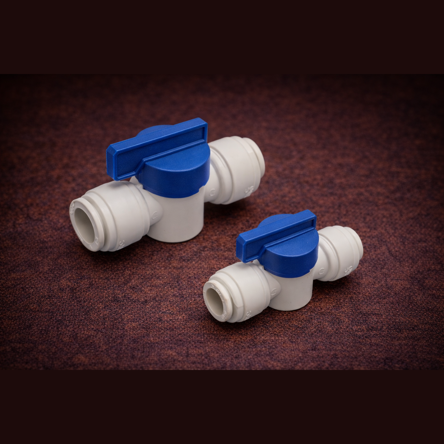 1/2" Tube × 1/2" Tube Push-to-Connect Inline Ball Valve (Polypropylene)